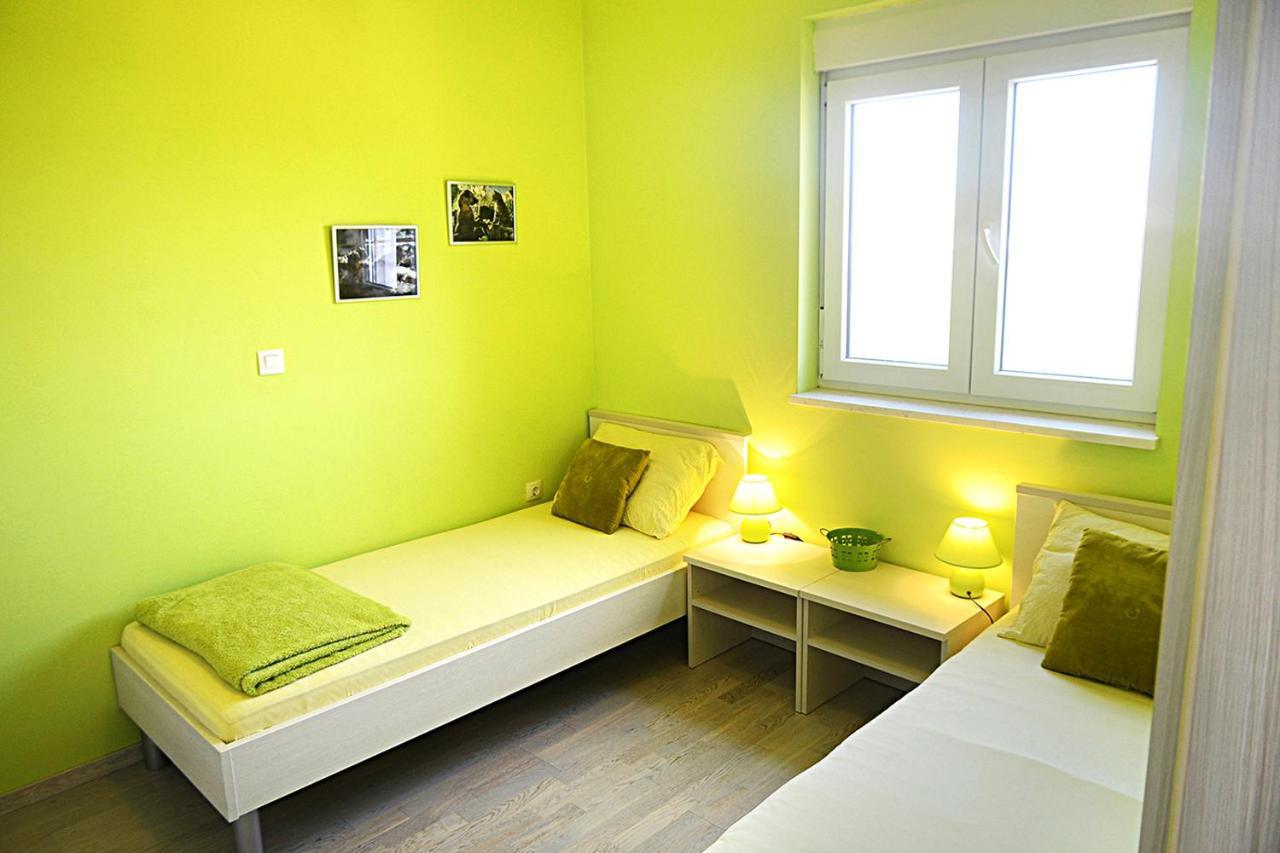 Leona Apartment Pula Exterior photo