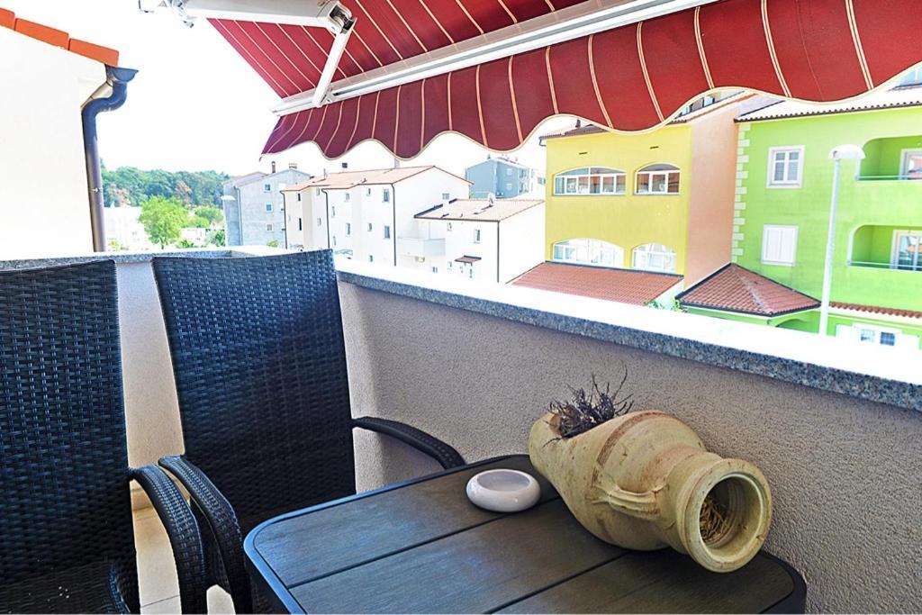 Leona Apartment Pula Exterior photo